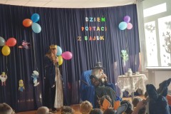 dc09ec75-b102-4b6c-8562-2382b605b15e