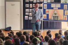 e0ef265c-be11-43fb-98ba-16a8c93b404f