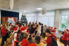 bd9498a4-5960-4bb7-9045-3dca72e567db