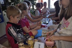 7fdcabf0-806a-4984-8b77-277fcf1843bf